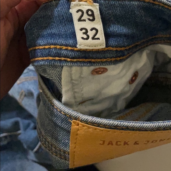 Jeans - Picture 3 of 4